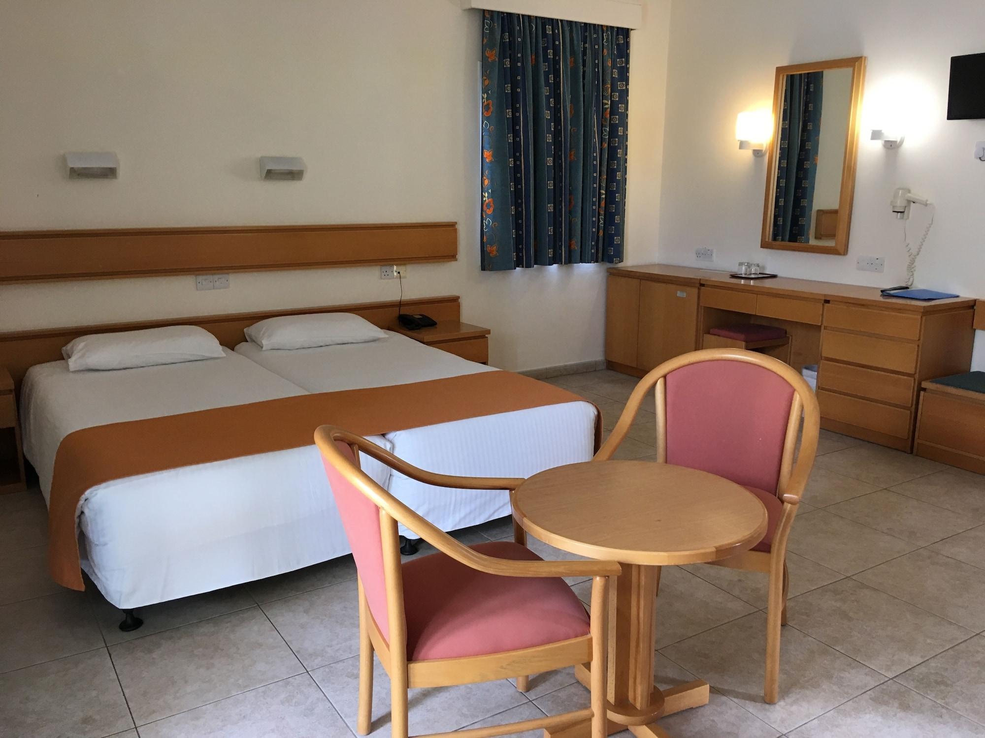 Otel Kissos 3*