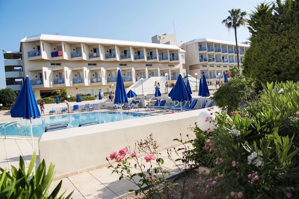 Otel Kissos 3*