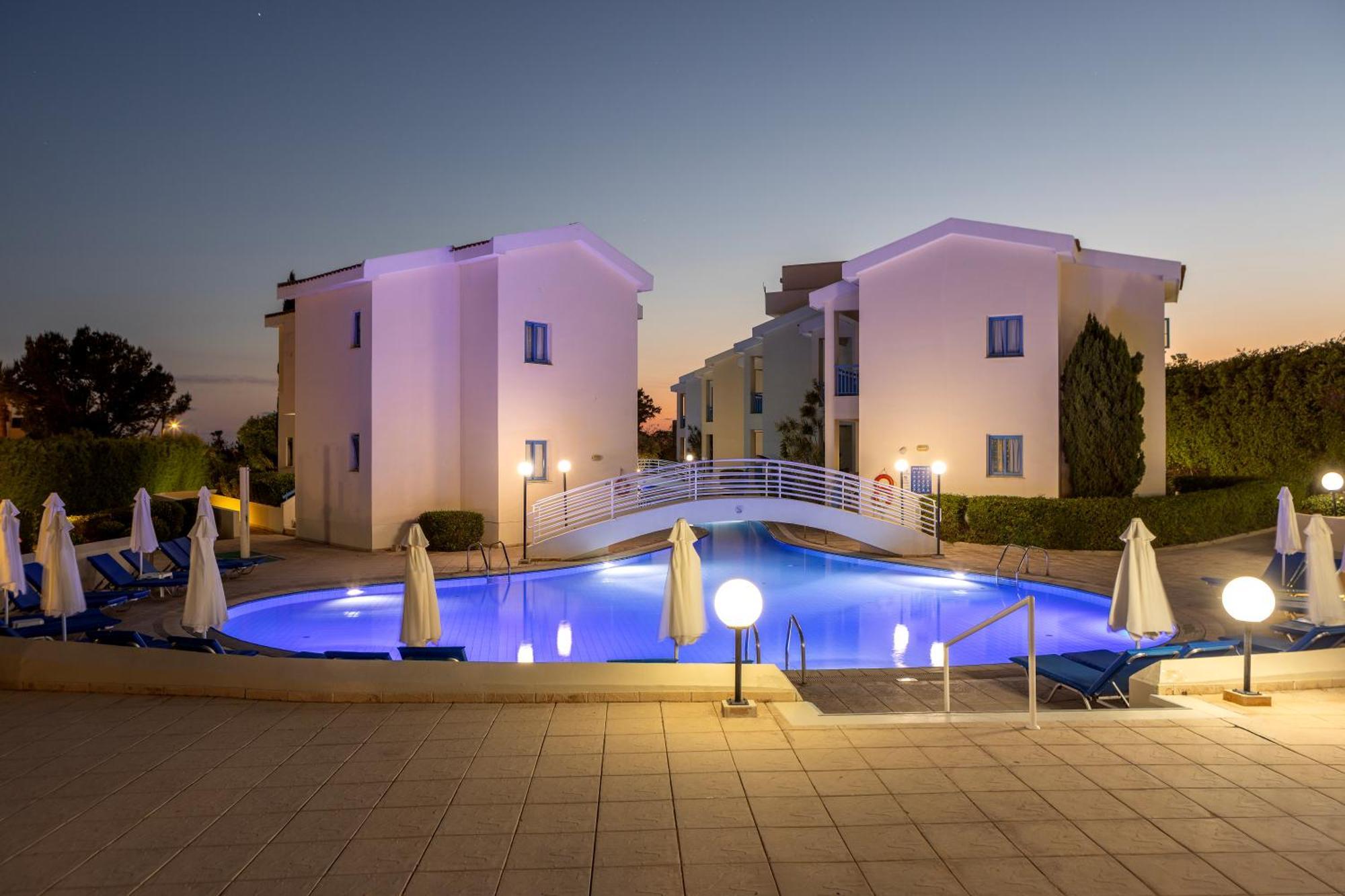 Otel Kissos 3*